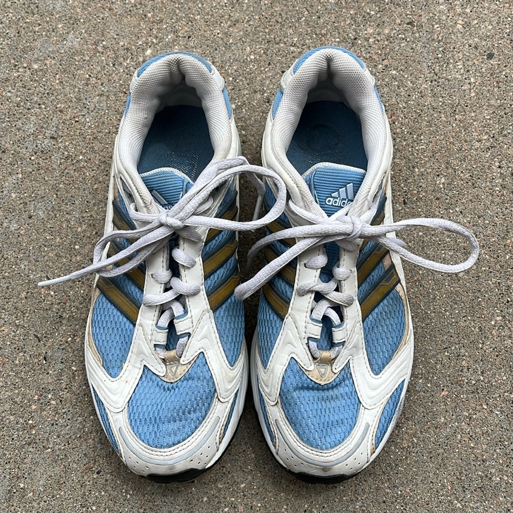 Size 6 1/2 Adidas athletic shoes
